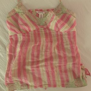 PINK & GREEN BLOUSE !